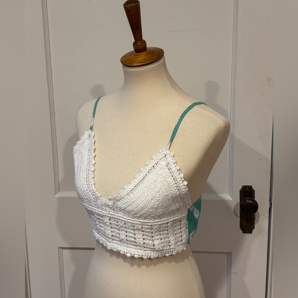 Crochet Top Coquettegirl Festival Bralette Tie Teal White Rue 21 Y2K style